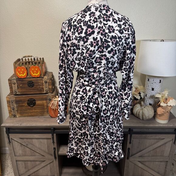 Diane Von Furstenberg Floral Wrap Midi Dress Long Sleeve  Sz S Classic Designer - Picture 3 of 9